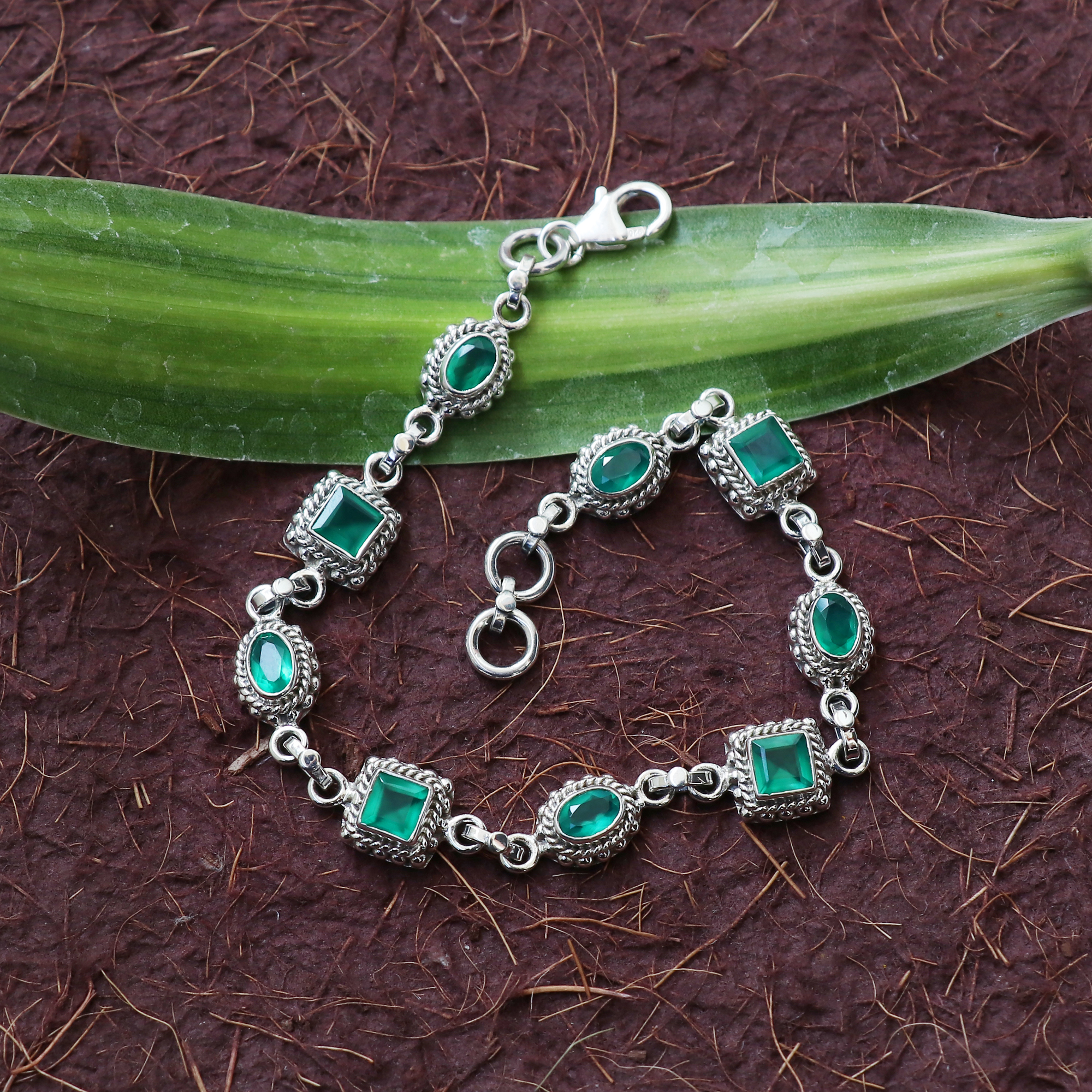Silver Jewellery: The Ultimate Gift
